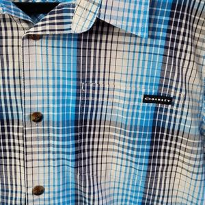 Oakley Plaid Button Down Shirt Mens L